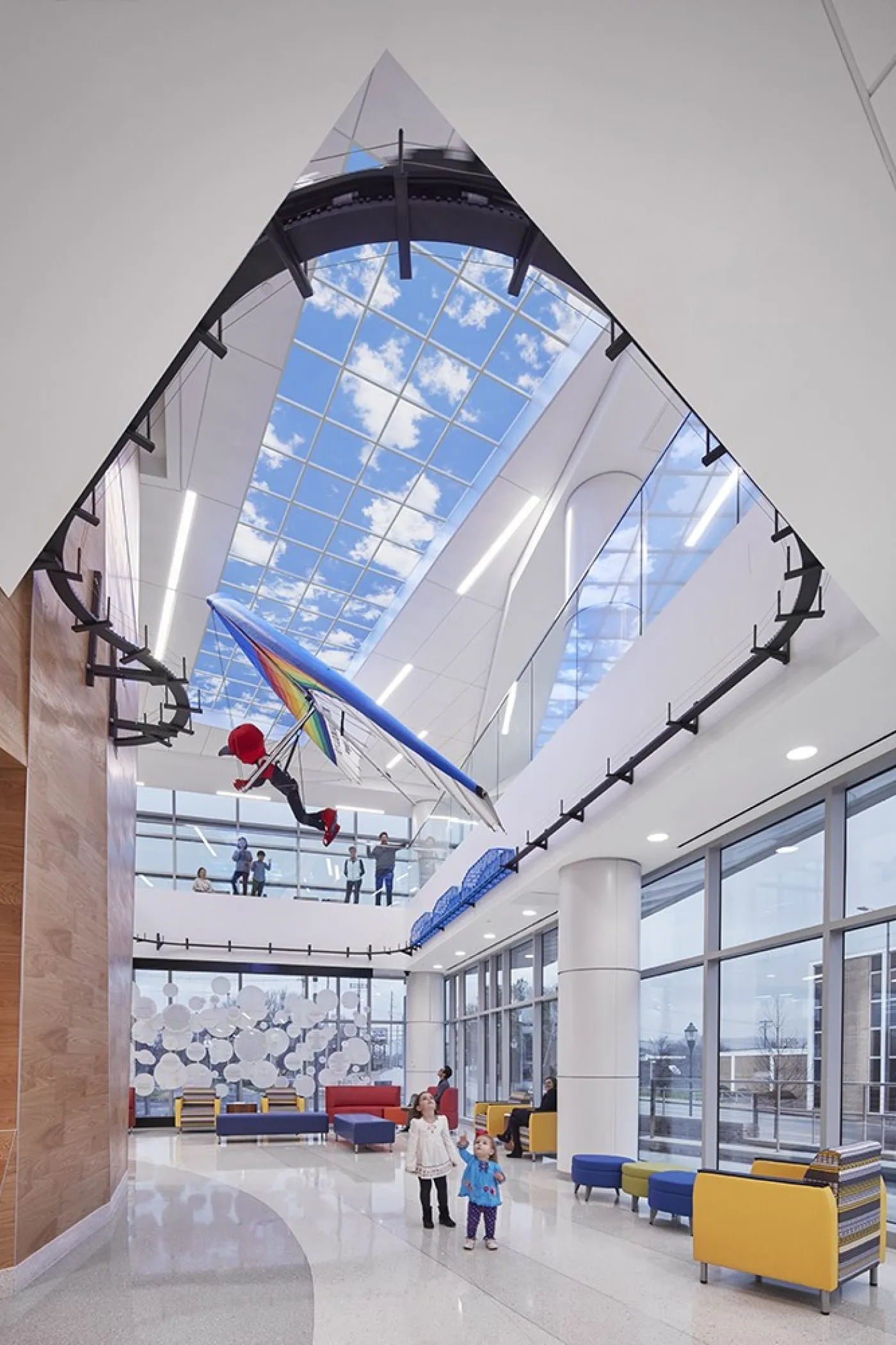 Image 3 Erlanger Hospital Lobby Interior