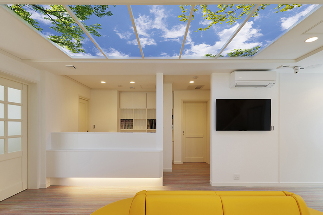 Sky Factory Aperture SkyCeiling in the Riona Kurahashi Dental Clinic Japan